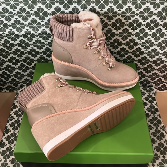 ♠️kate spade Willow Suede Wedge Booties, Rustic Brown NIB - Picture 15 of 16